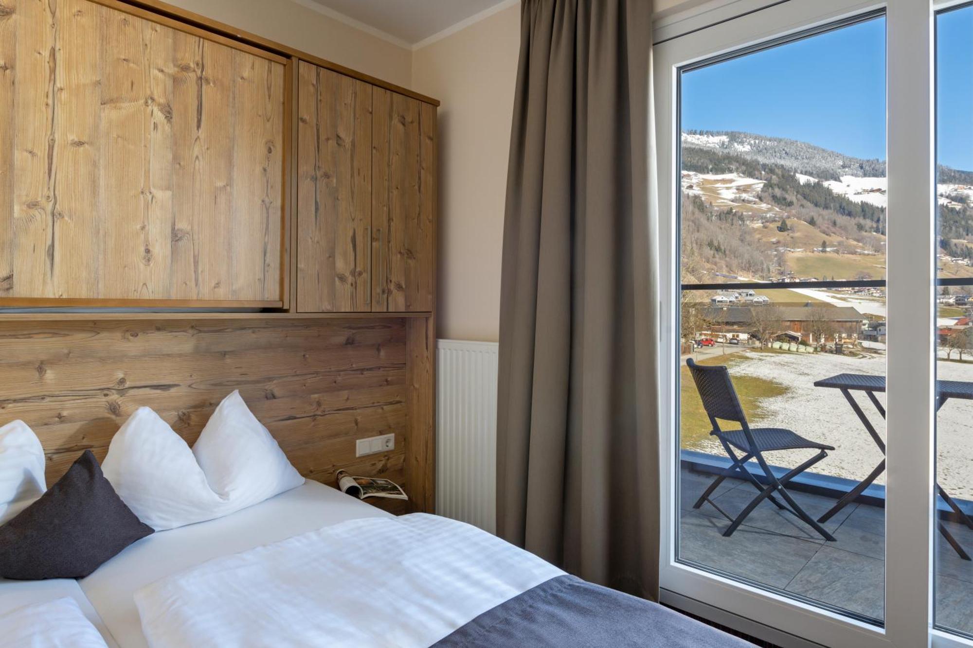 Hotel Der Wolkensteinbaer Bramberg am Wildkogel Luaran gambar